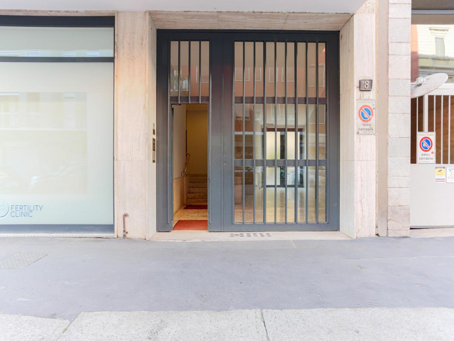 The Best Rent - Spacious And Renovated Multi-Room Apartment In The Missori Area Milaan Buitenkant foto